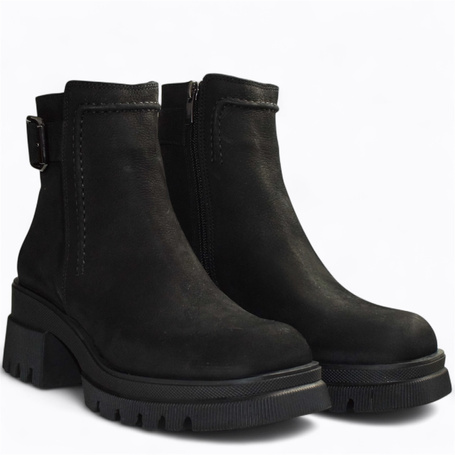 Selvira Women's Black Leather Ankle Boots