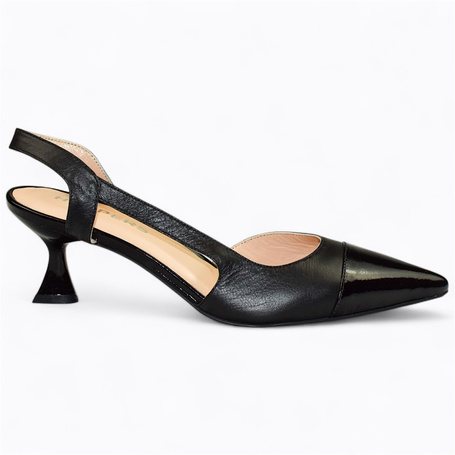 Gosline Women's Black Leather Pumps