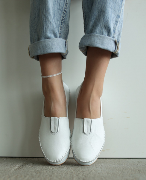 Lievara Women's White Leather Low-Cut Shoes