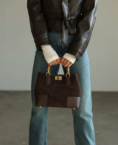 Esvaldi XS Chocolate - Small Leather Trunk