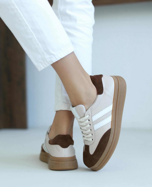 Silavia Women's Leather Chocolate-Colored Sneakers