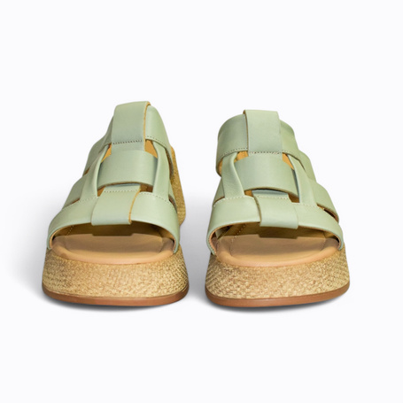 BRANIRA WOMEN'S MINT-COLORED FLIP-FLOPS