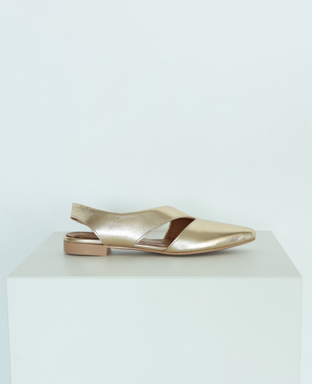 Abriela Women's Leather Gold Loafers