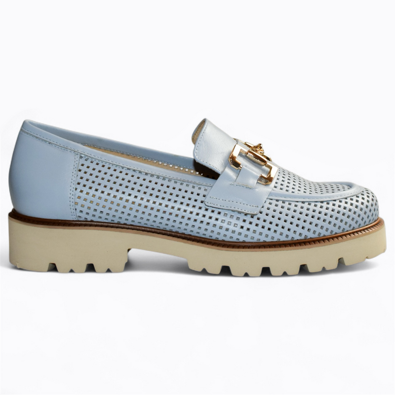 Camelia Women's Light Blue Leather Low-Top Shoes