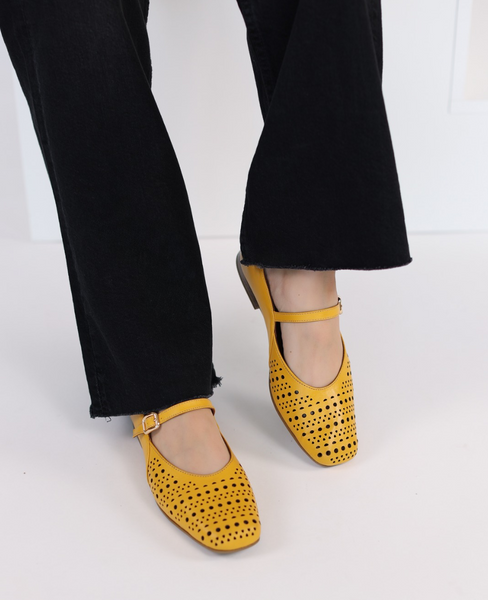 Algeria Mustard-Colored Leather Women's Ballerina Flats