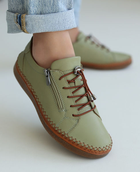 Agnetia Women's Green Leather Low-Cut Shoes