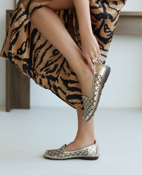Jahenya Women's Leather Gold Loafers