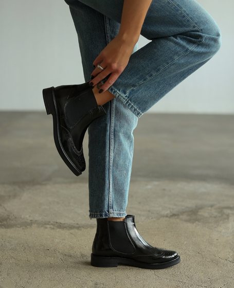 Rosavia Women's Black Leather Ankle Boots in Patent Leather
