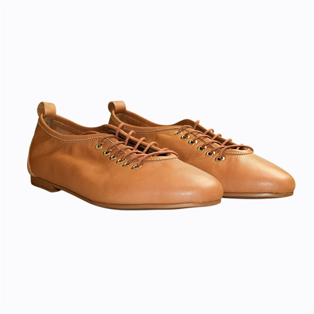 Kanvira Women's Red Leather Low-Top Shoes
