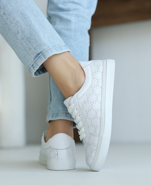 Holetia Women's White Leather Sneakers with Perforations