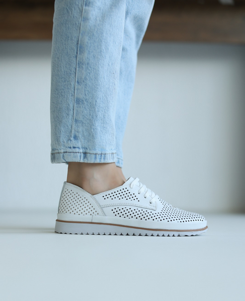 Larimea Women's White Leather Shoes