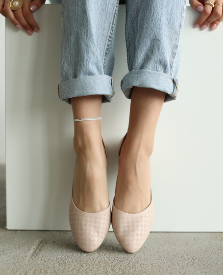 Ollinda Women's Leather Powder-Colored Ballerina Flats