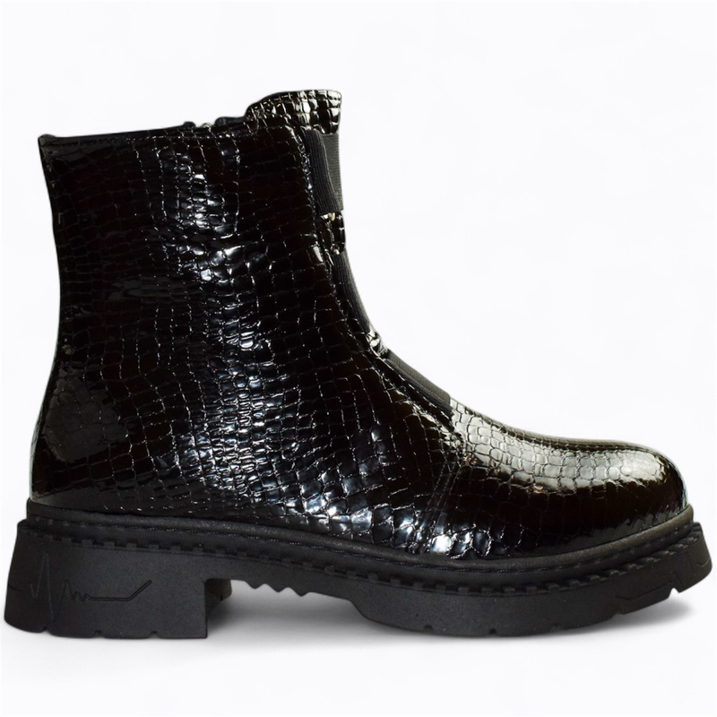 Galenna Women's Black Leather Ankle Boots
