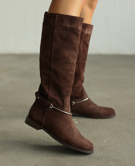 Skórzane czekoladowe kozaki damskie Cezaria