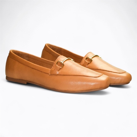 Erissan Women's Red Leather Low-Cut Shoes