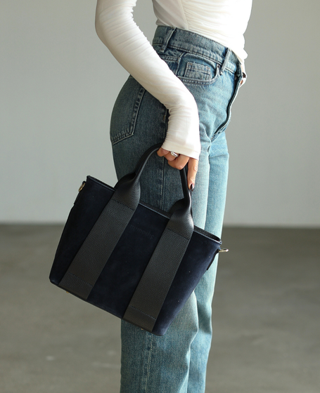 Elishia Granat - Navy Blue Suede Leather Shopper Bag