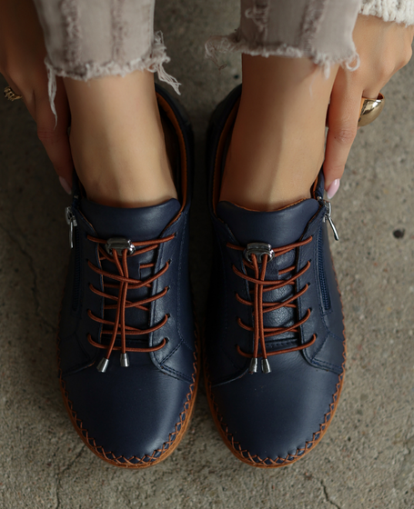 Agnetia Women's Navy Blue Leather Low-Cut Shoes
