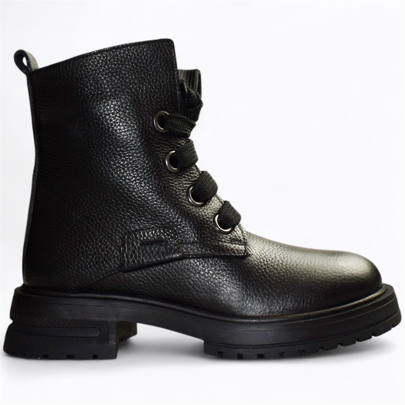 Skórzane czarne botki damskie Trenisa