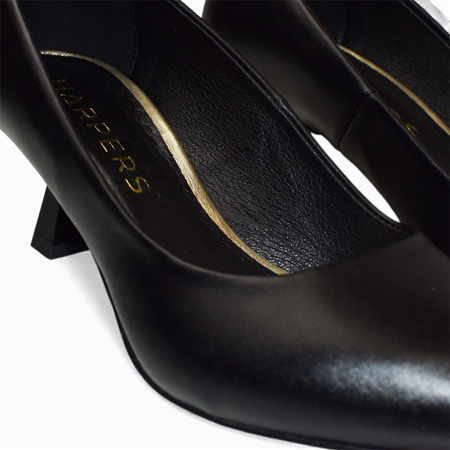 CZARNE CZÓŁENKA DAMSKIE SIMETTA