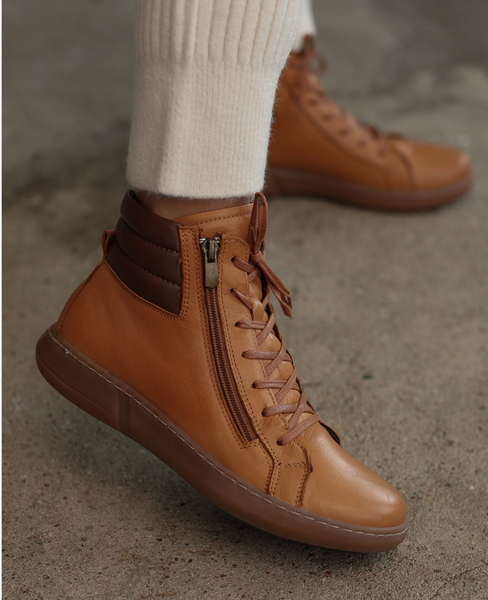 Helinea Women's Red Leather Boots