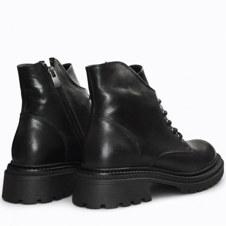 Fantina Women's Black Leather Ankle Boots