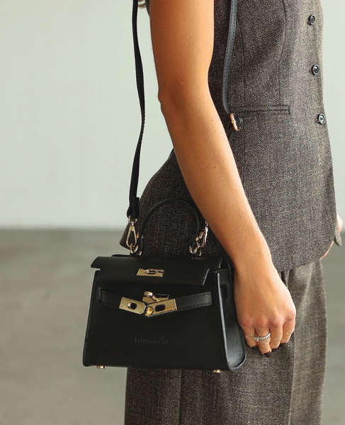 Ignatia XS Black – Women's Mini Leather Handbag