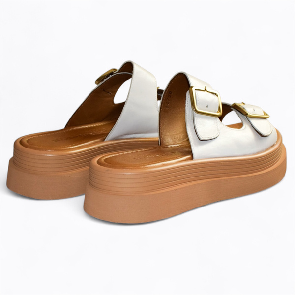 LESLIRA WHITE WOMEN'S FLIP-FLOPS