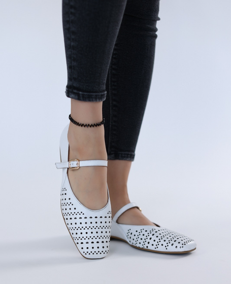 Algeria Women's White Leather Ballerina Flats