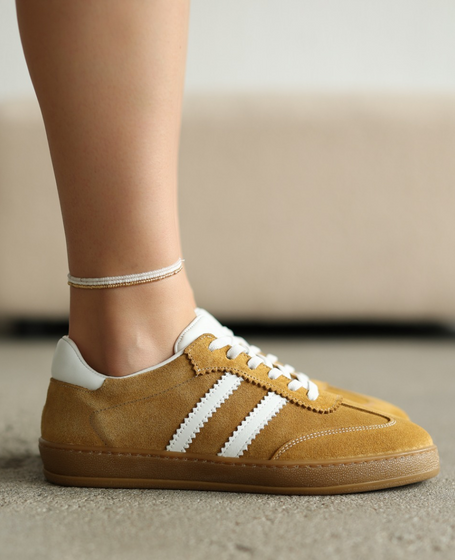 Skórzane musztardowe sneakersy damskie Magline