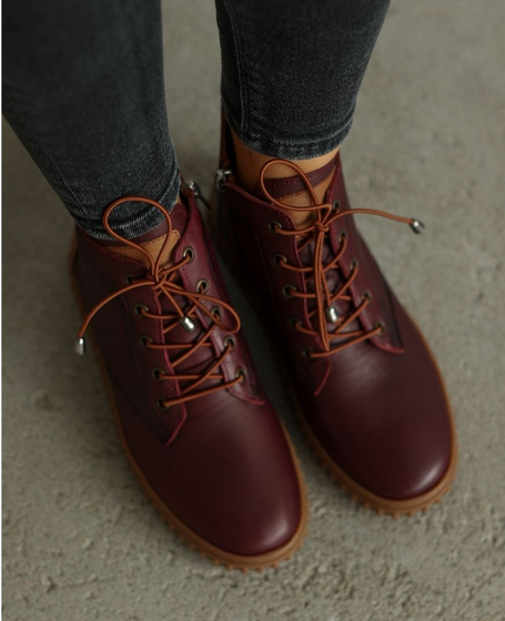 Serella Women's Burgundy Leather Boots