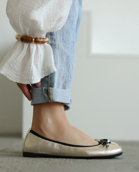Ruverna Women's Leather Gold Ballerina Flats
