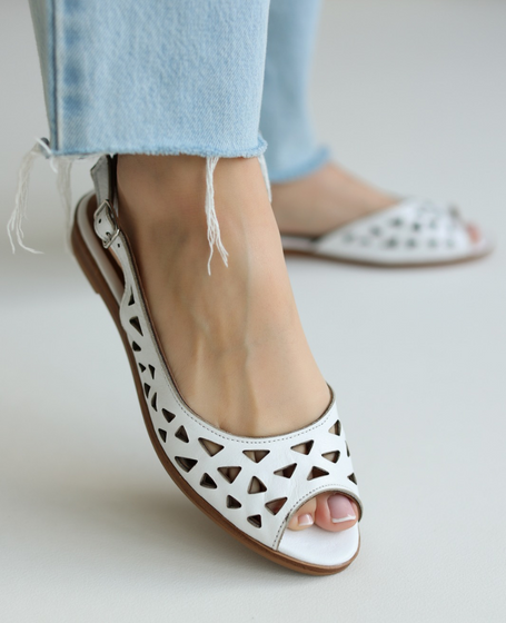 Milvara White Leather Women's Sandals