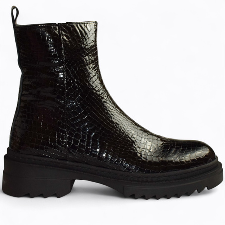 Espinna Women's Black Leather Ankle Boots