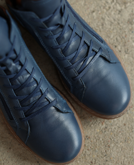 Helinea Women's Navy Blue Leather Boots