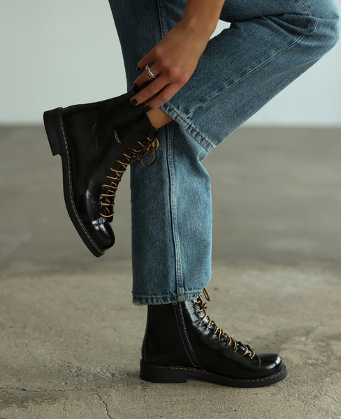 Odelisa Women's Black Leather Boots