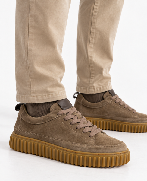 Skórzane beżowe sneakersy męskie Raviano