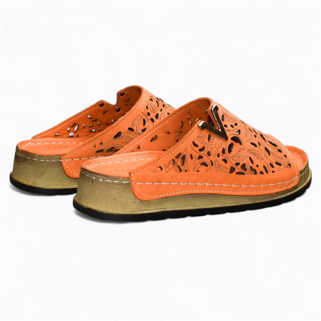 ZILVARA WOMEN'S ORANGE FLIP-FLOPS