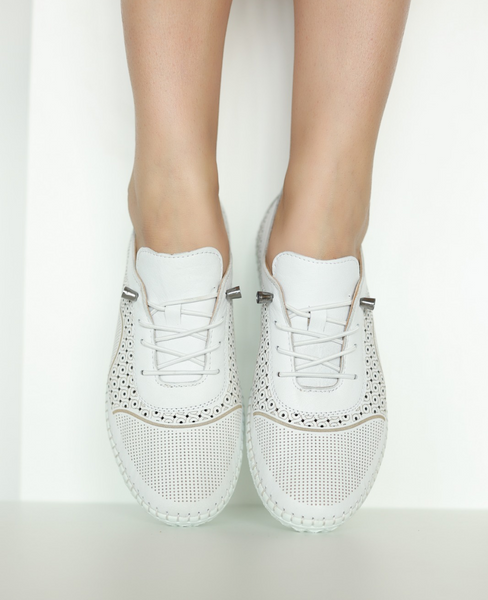 Silmera Women's White Leather Low-Top Shoes