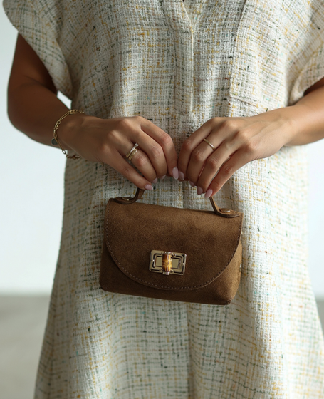 Faerine Taupe - suede leather mini trunk
