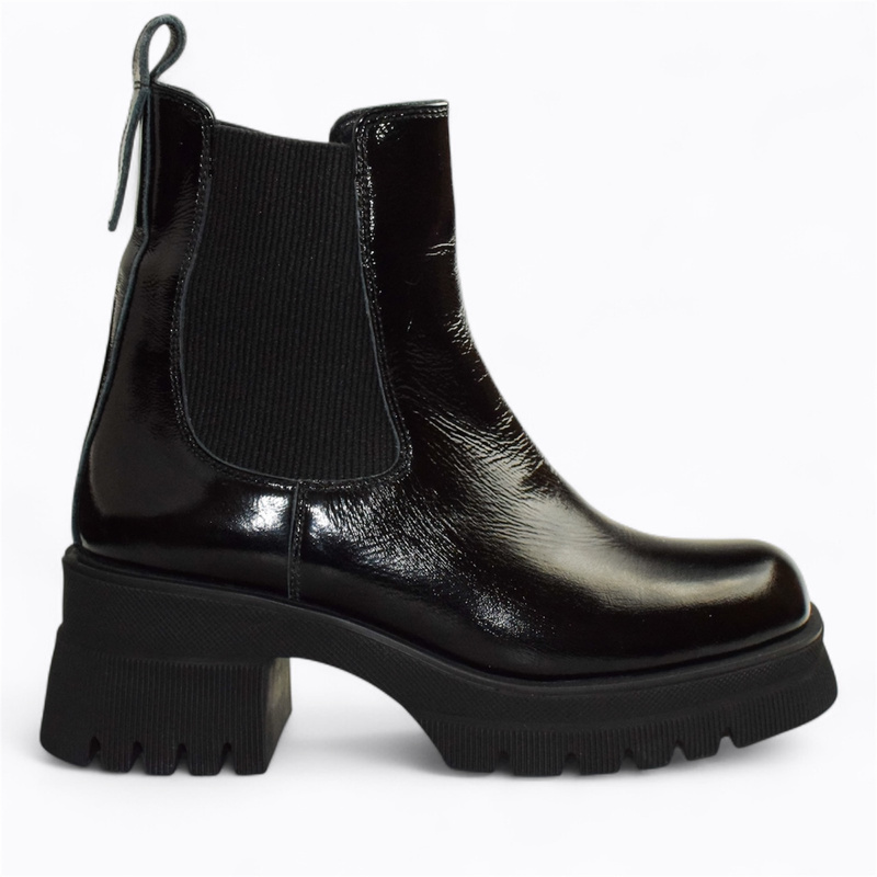 Zarelin Women's Black Leather Ankle Boots