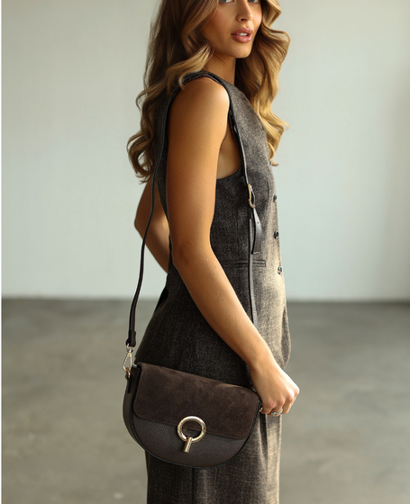Sakato XL Chocolate – Women's Suede Messenger Bag