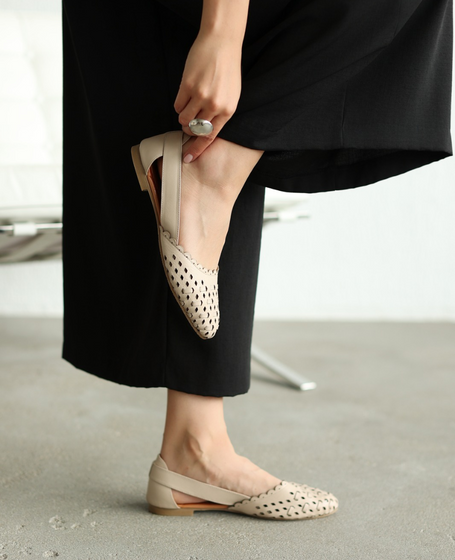 Monsera Beige Leather Women's Sandals