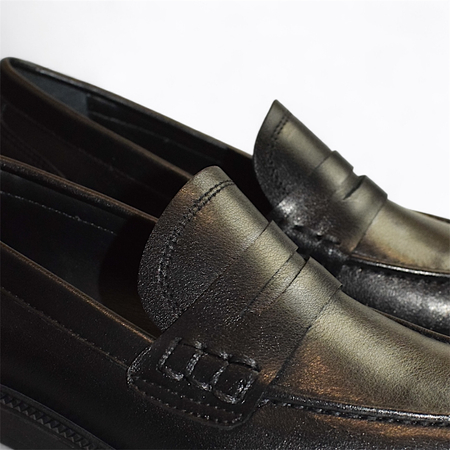 Skórzane czarne półbuty damskie Gabelia